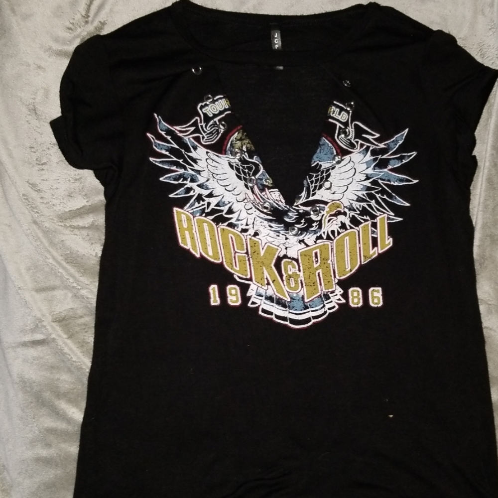 Deep V Tee